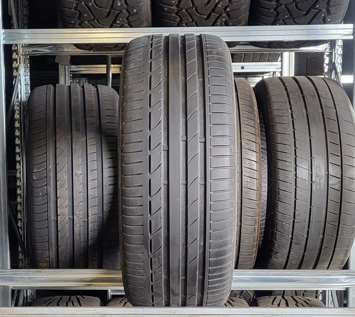 Bridgestone Potenza S001 245/40R20 99 Y *