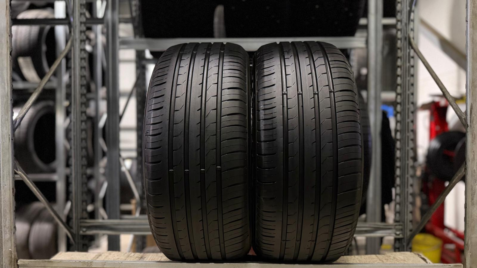 Maxxis Premitra 5 235/45R18 98 W Summer tires