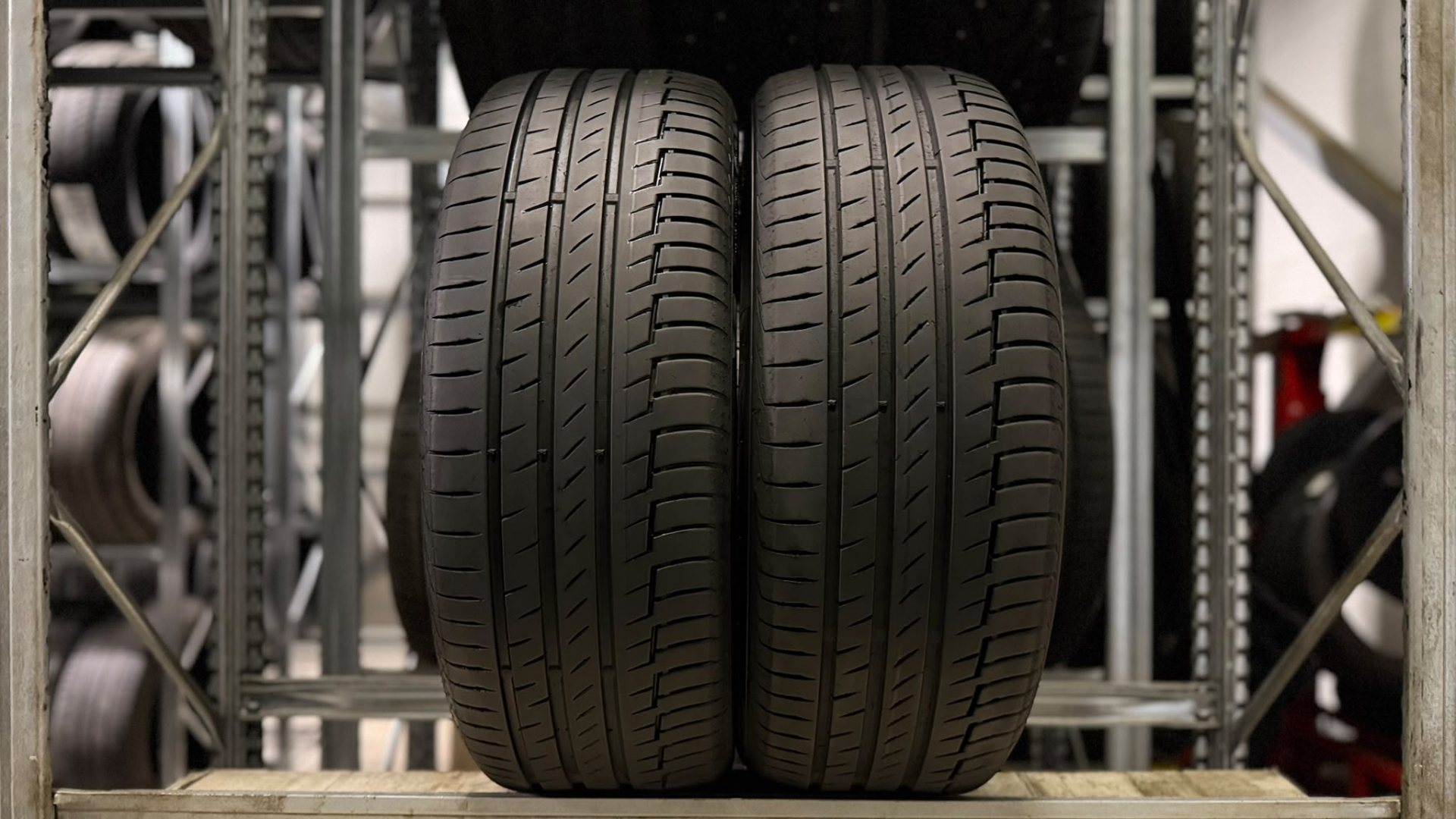 Continental PremiumContact 6 225/55R19 99 V Suverehvid