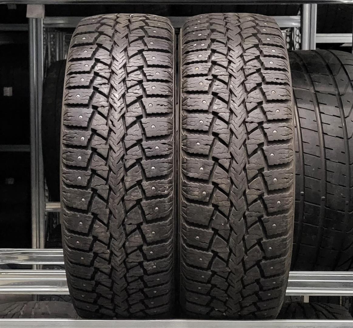 Maxxis Pressa Spike LT 195/60R16C 99/97 Q Studded tires