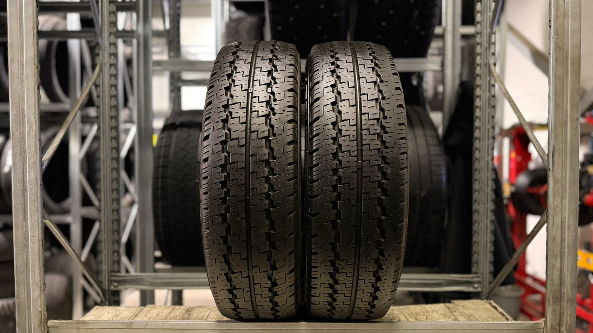 Kumho Radial 857 225/75R16C 118/116 Q Summer tires
