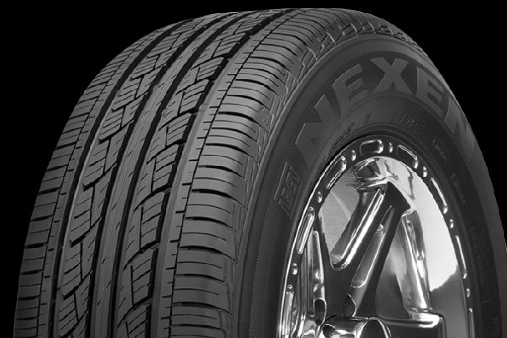 Nexen ROADIAN 542 255/65R18 109 H Летние шины