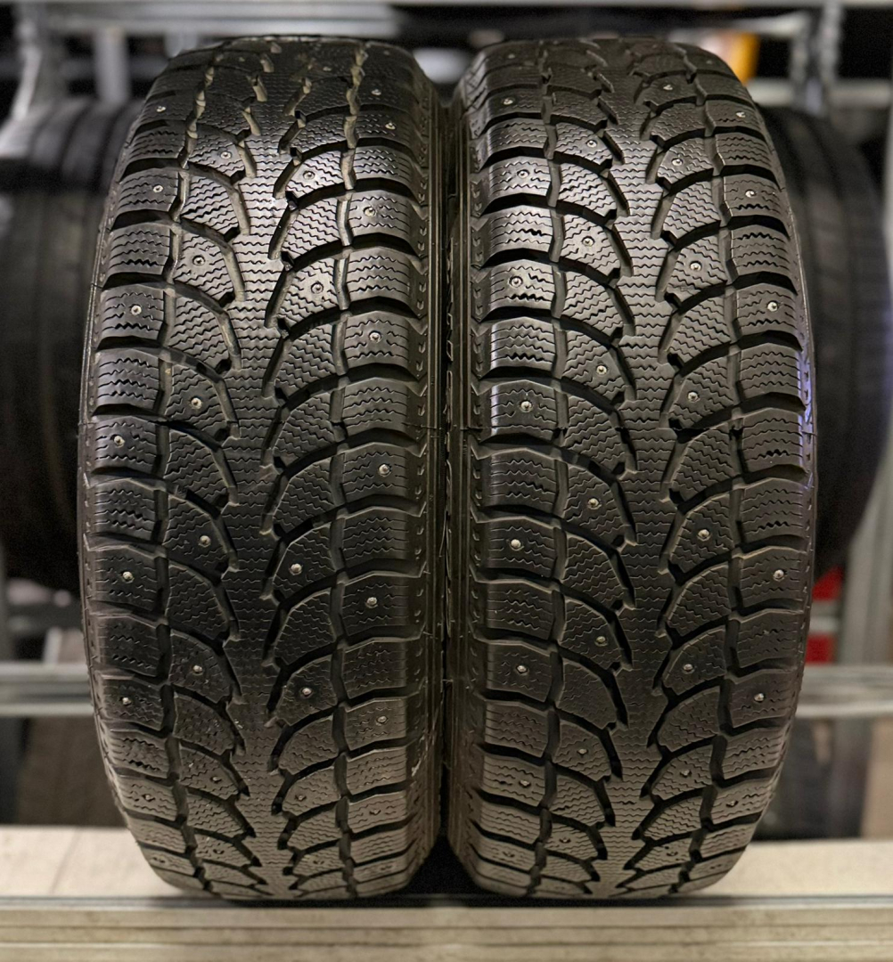 ROVELO RWS-677 215/65R16 98 T Naastrehvid
