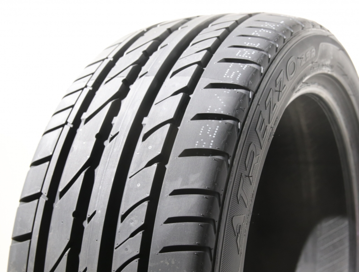 Sailun Atrezzo ZSR 225/35R20 90 Y RP DOT21