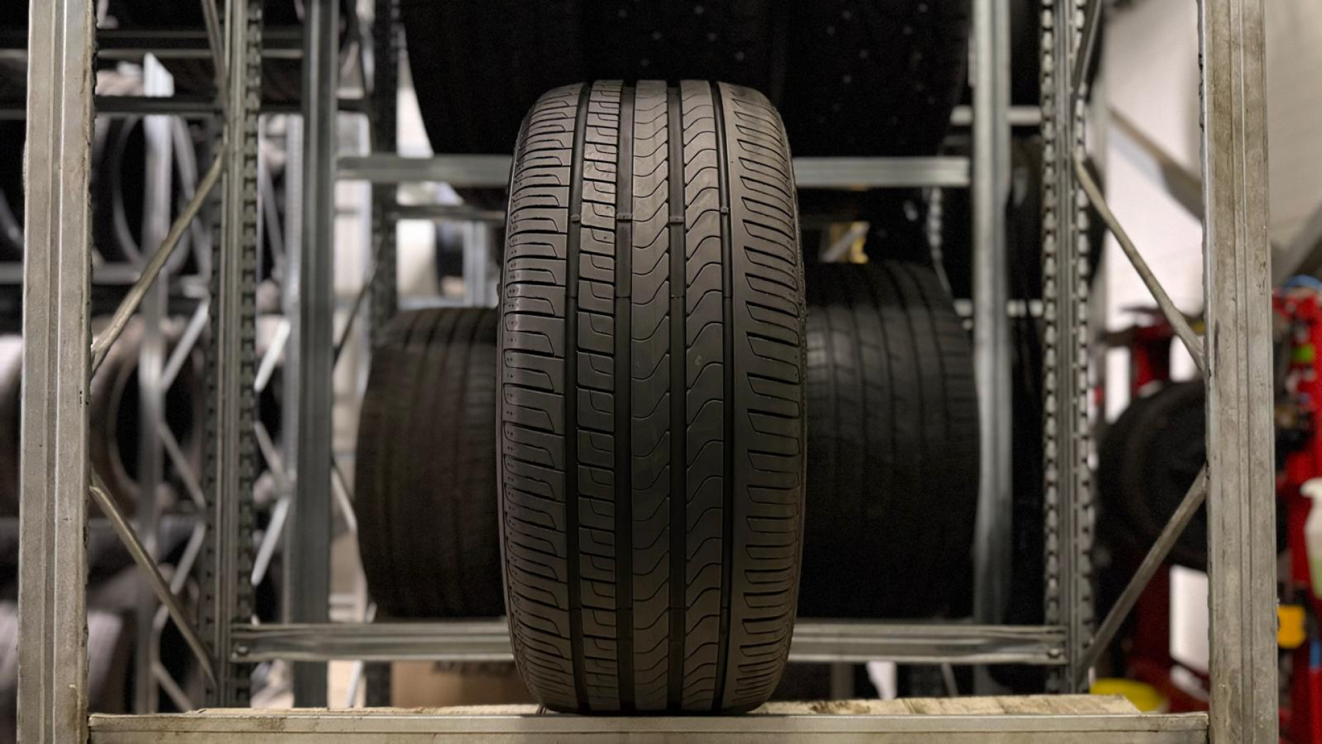 Pirelli Scorpion Verde 275/35R22 104 W pncs VOL