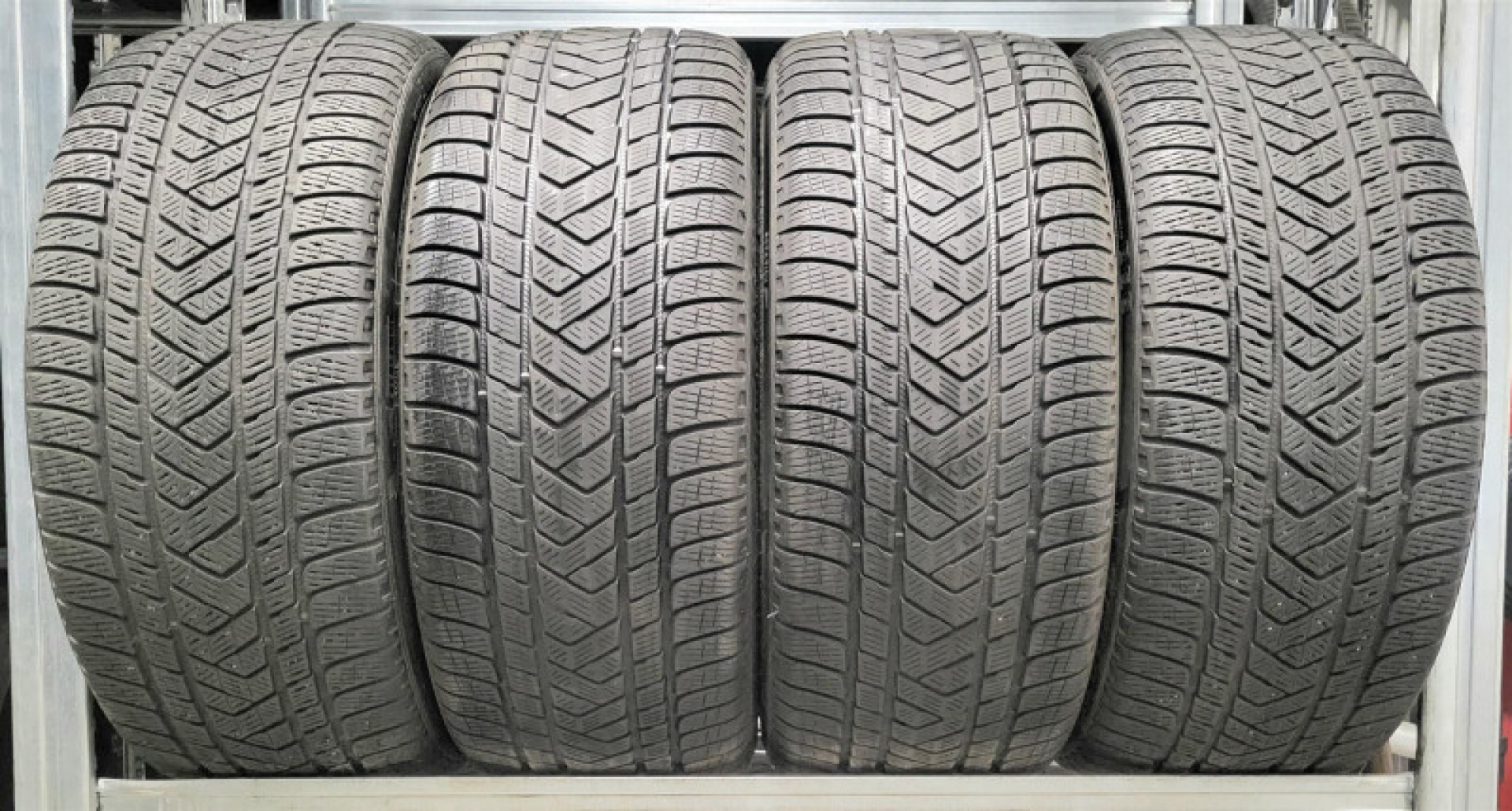 Pirelli Scorpion Winter 305/35R21 109 V N0 Friction tires