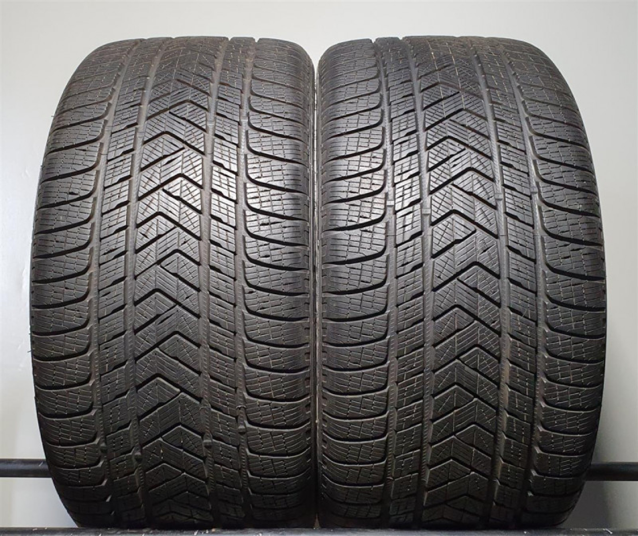 Pirelli Scorpion Winter 305/35R21 109 V N1