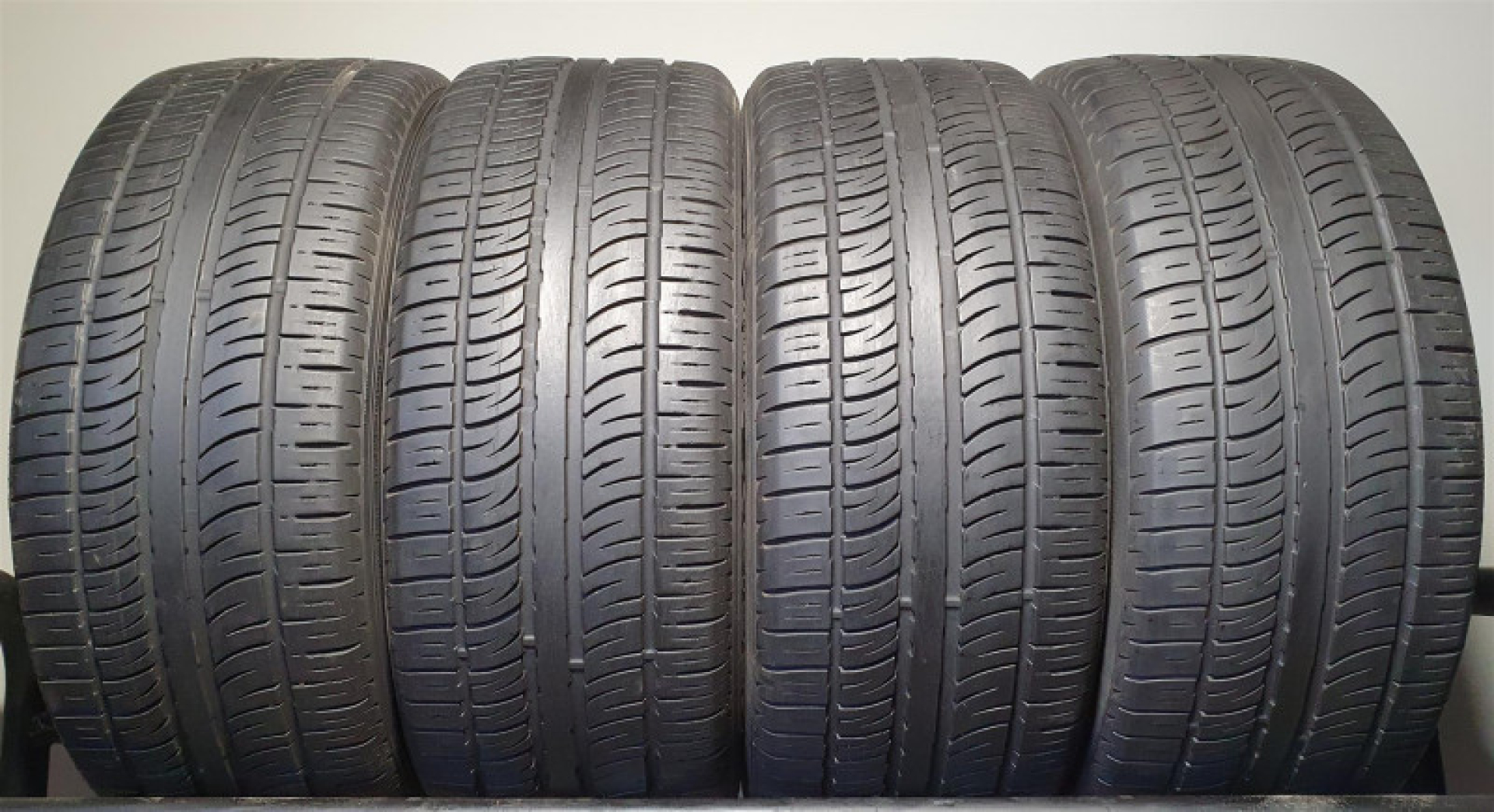Pirelli Scorpion Zero Asymmetrico 295/40R22 112 W MO1 Suverehvid