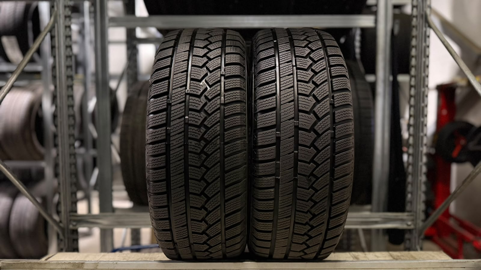 Sunfull SF-982 225/65R17 102 H Ламельные шины