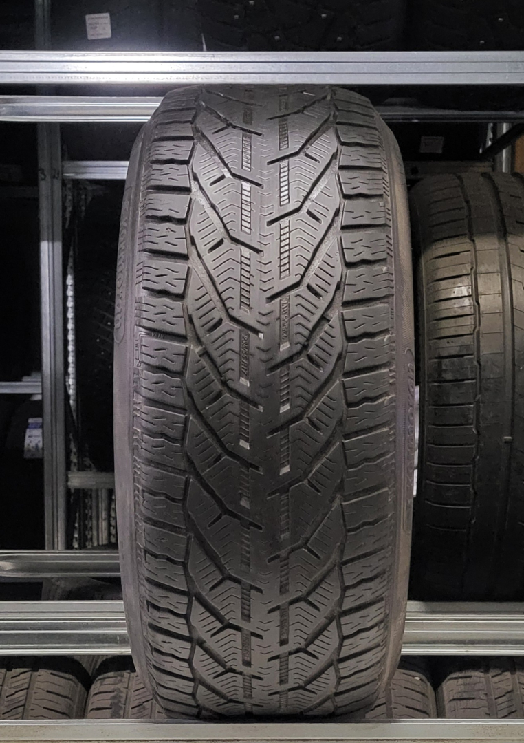 Kormoran Snow 235/55R17 103 V