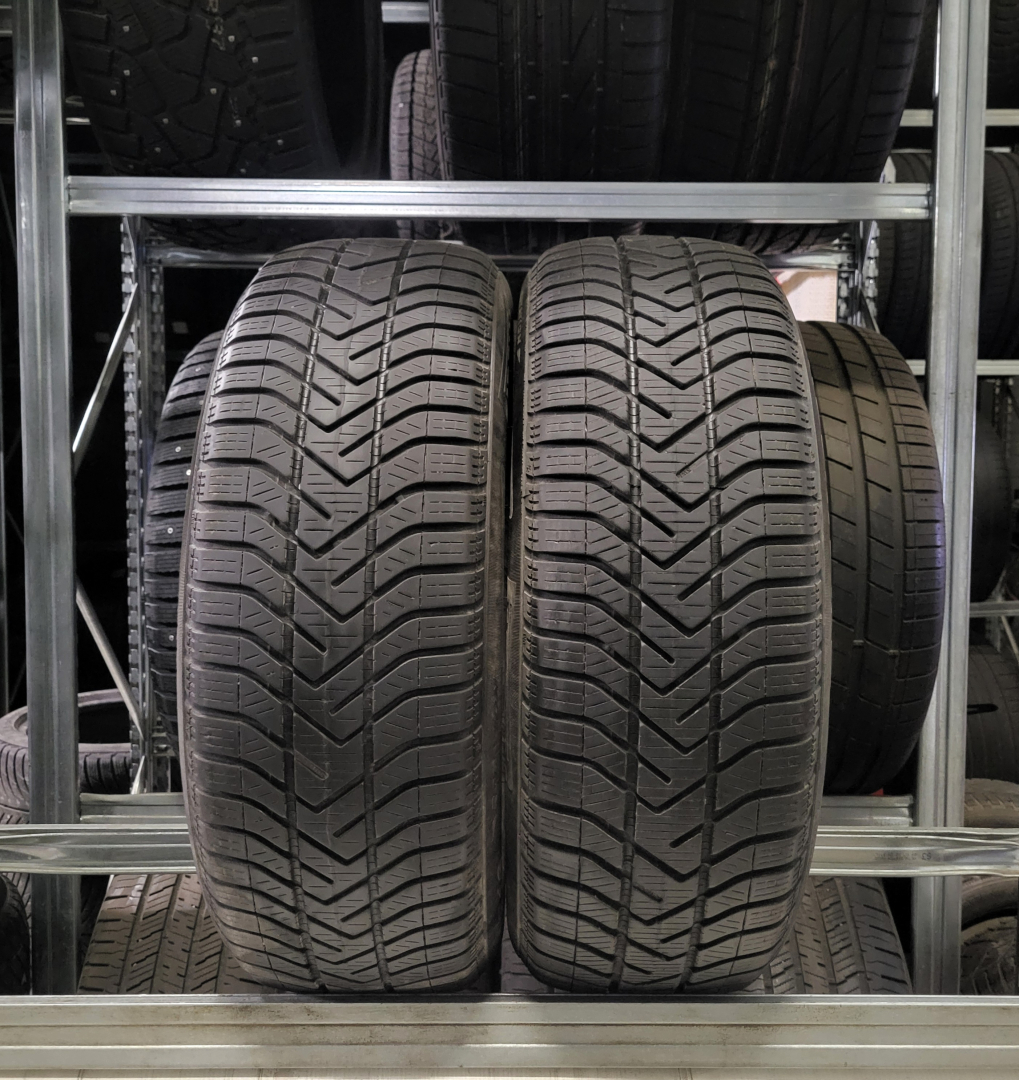 Pirelli Winter Snowcontrol 210 Serie 3 195/60R16 89 H * Friction tires