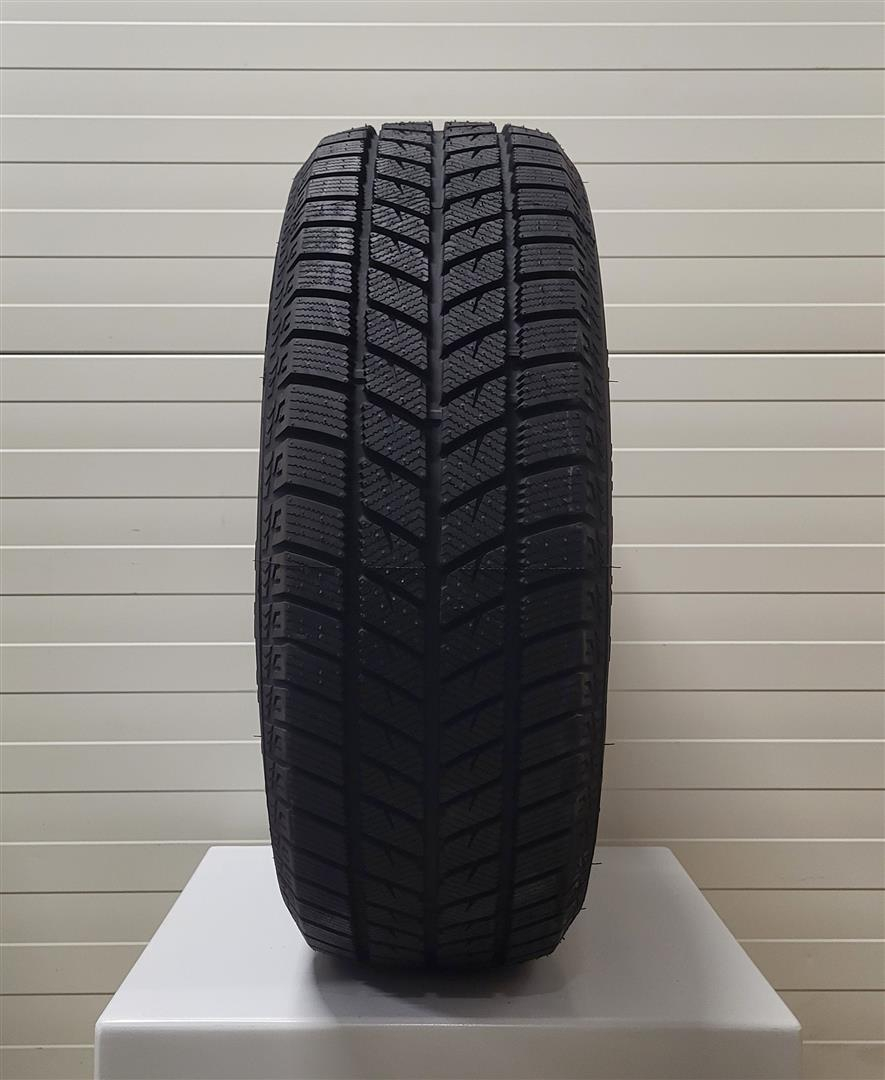 Dynamo SNOW-H MWH01 (BW56) 195/65R15 95 T Lamellrehvid