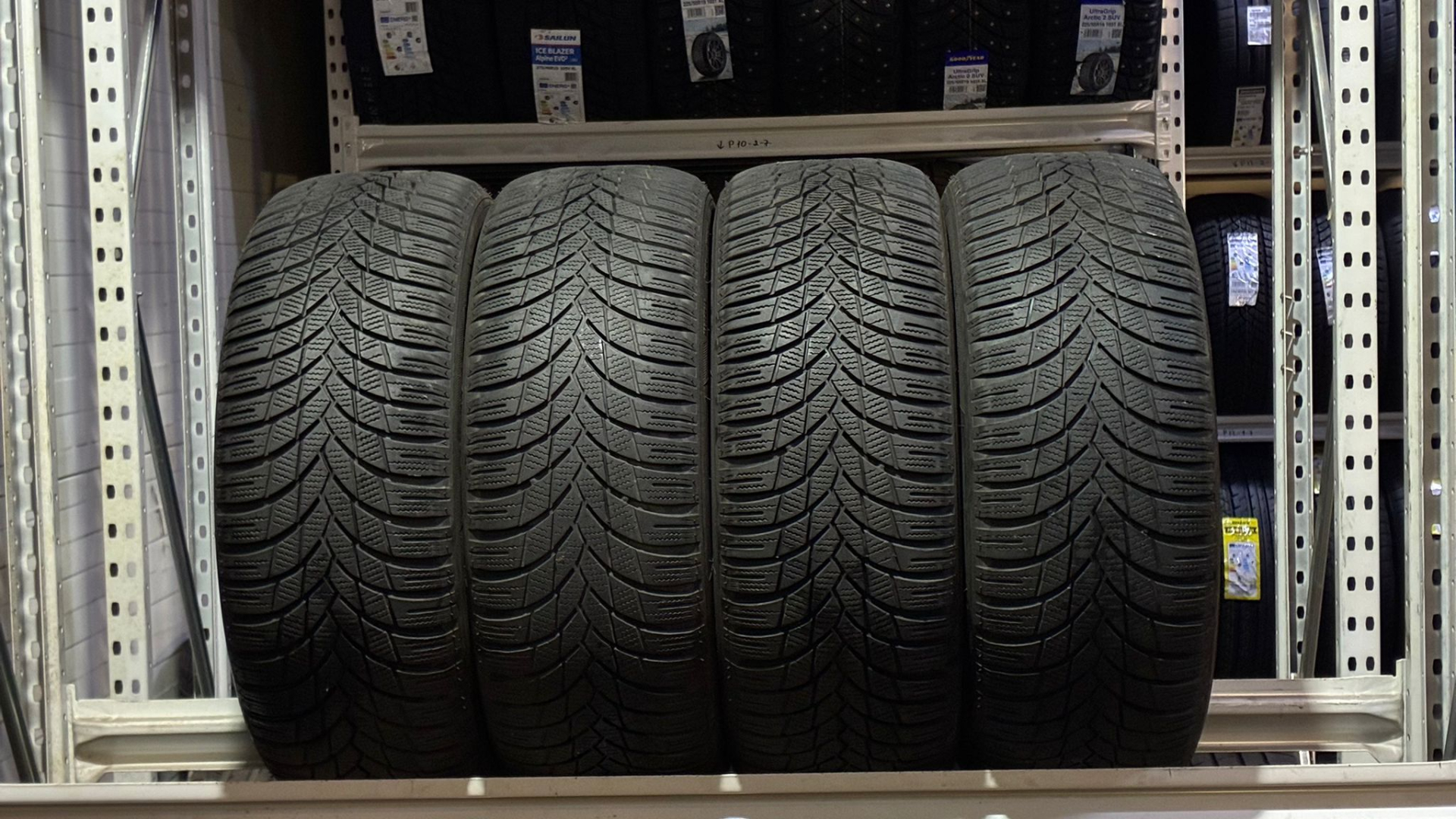 Lassa SNOWAYS 4 215/55R17 98 V Lamellrehvid