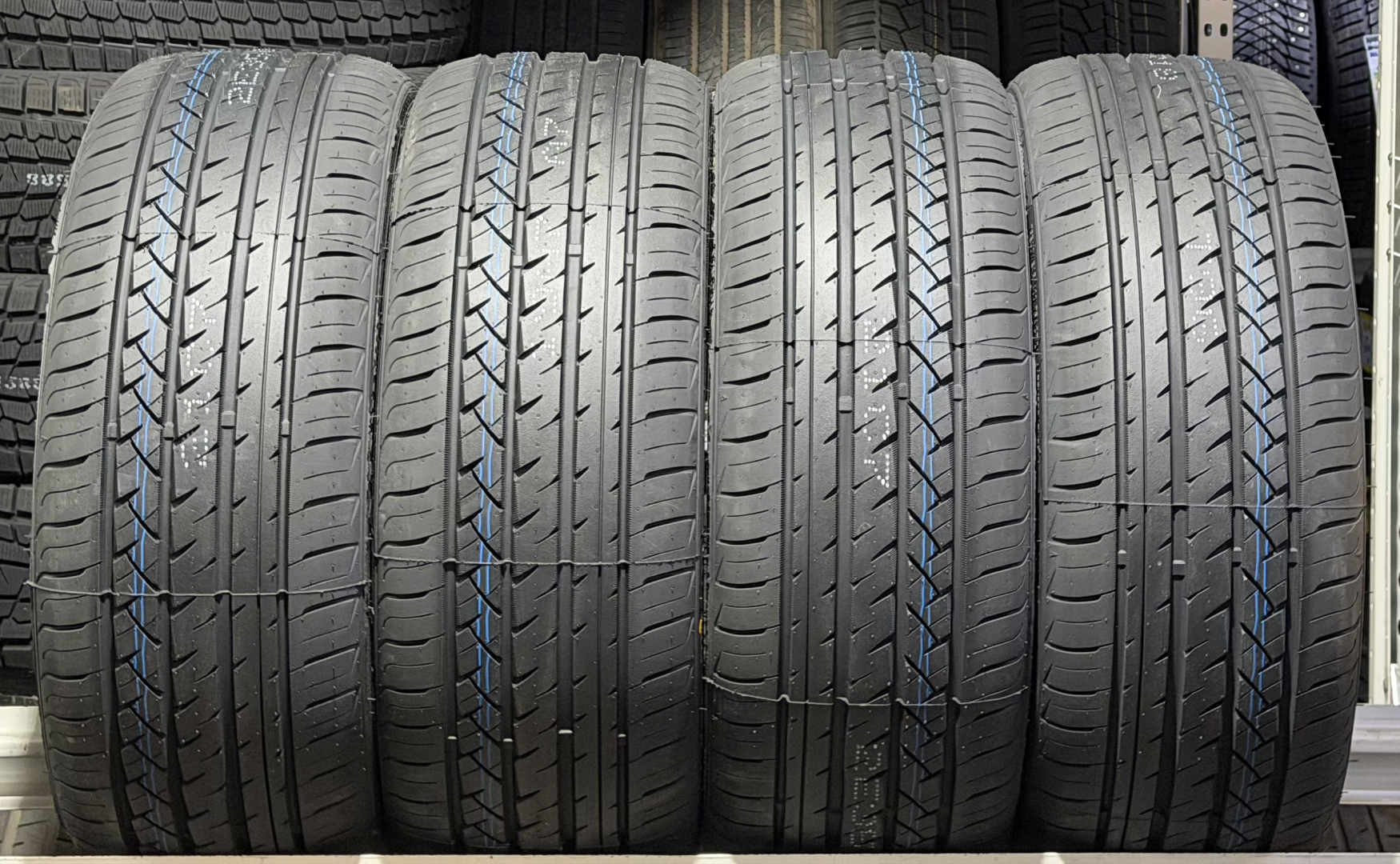 Sonix PRIME UHP 08 215/40R18 89 W Suverehvid