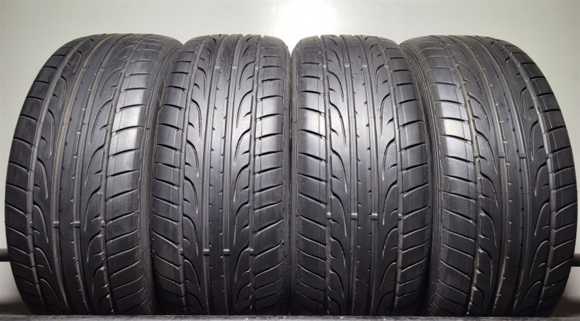Dunlop Sp Sport Maxx 215/45R16 86 H Летние шины
