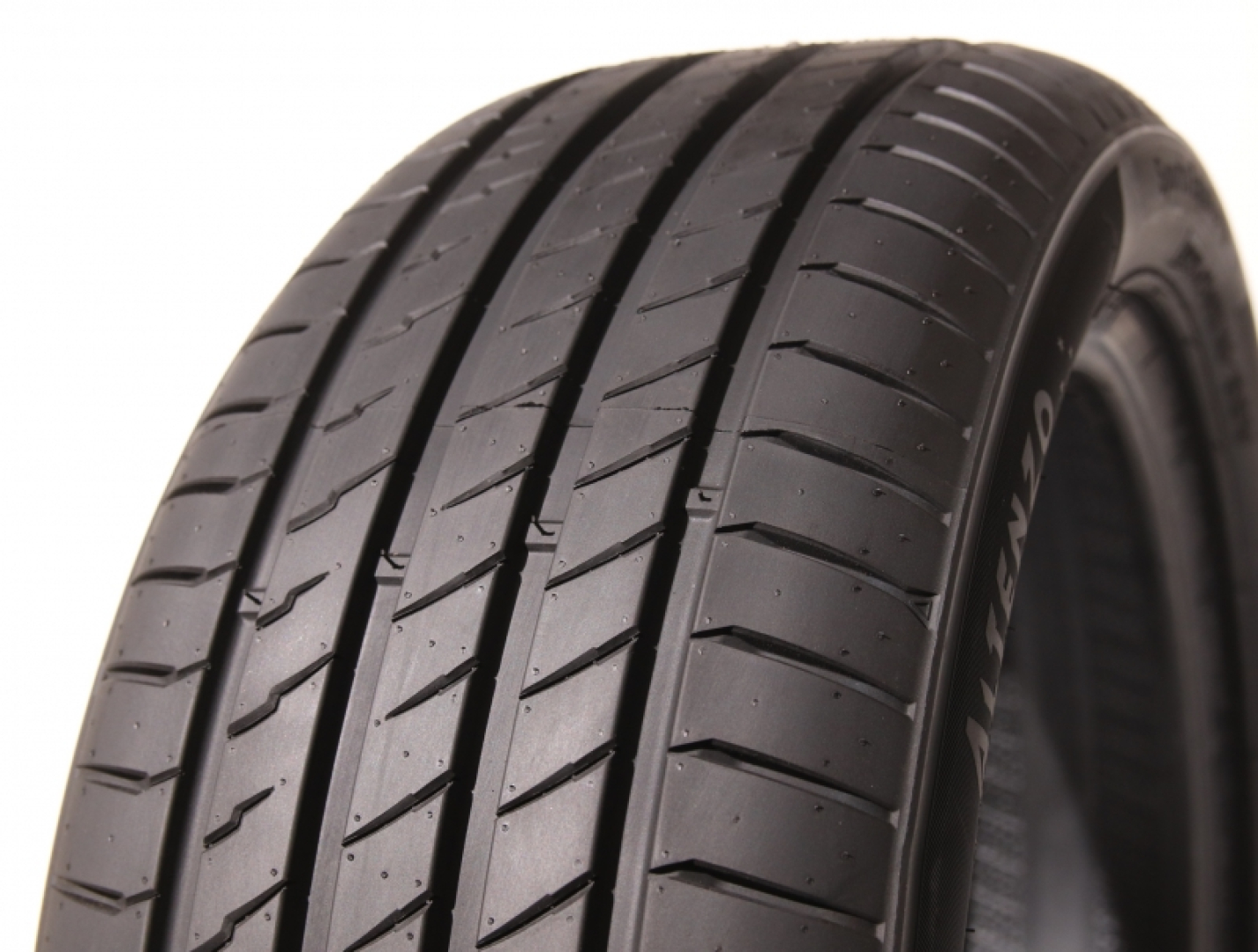 Altenzo Sports Equator II 205/70R15 96 H Summer tires