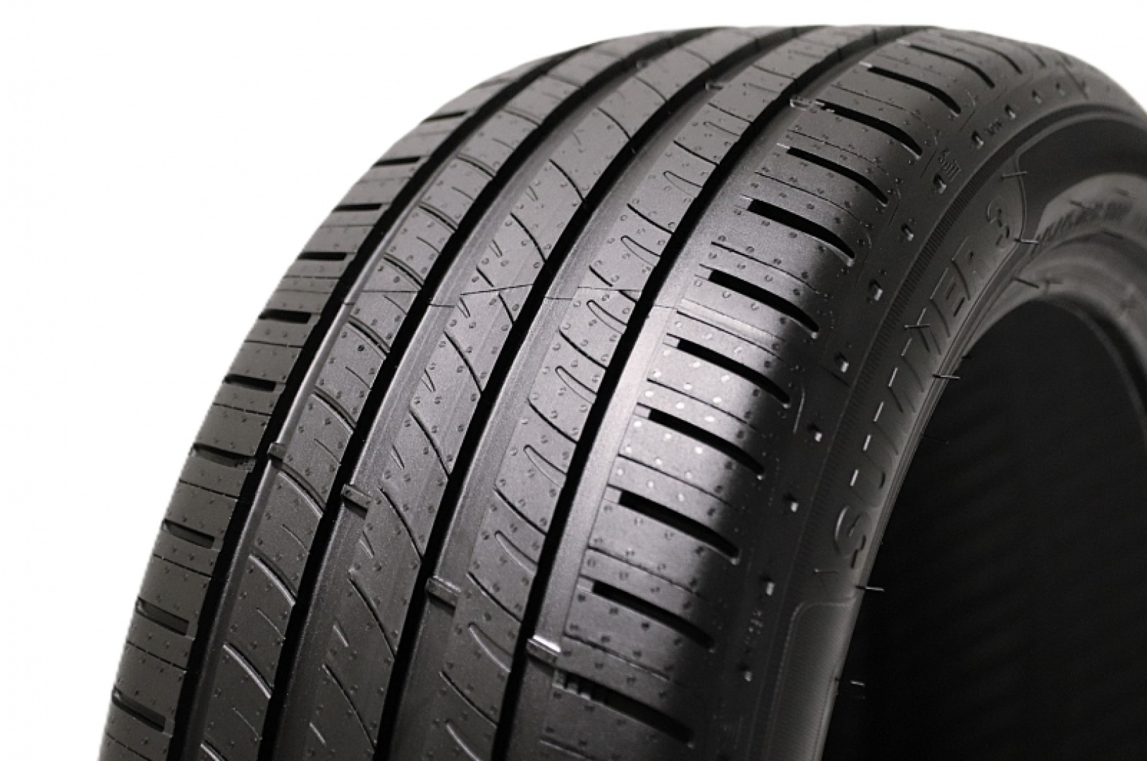 Kormoran Summer 3 225/45R17 94 V Летние шины