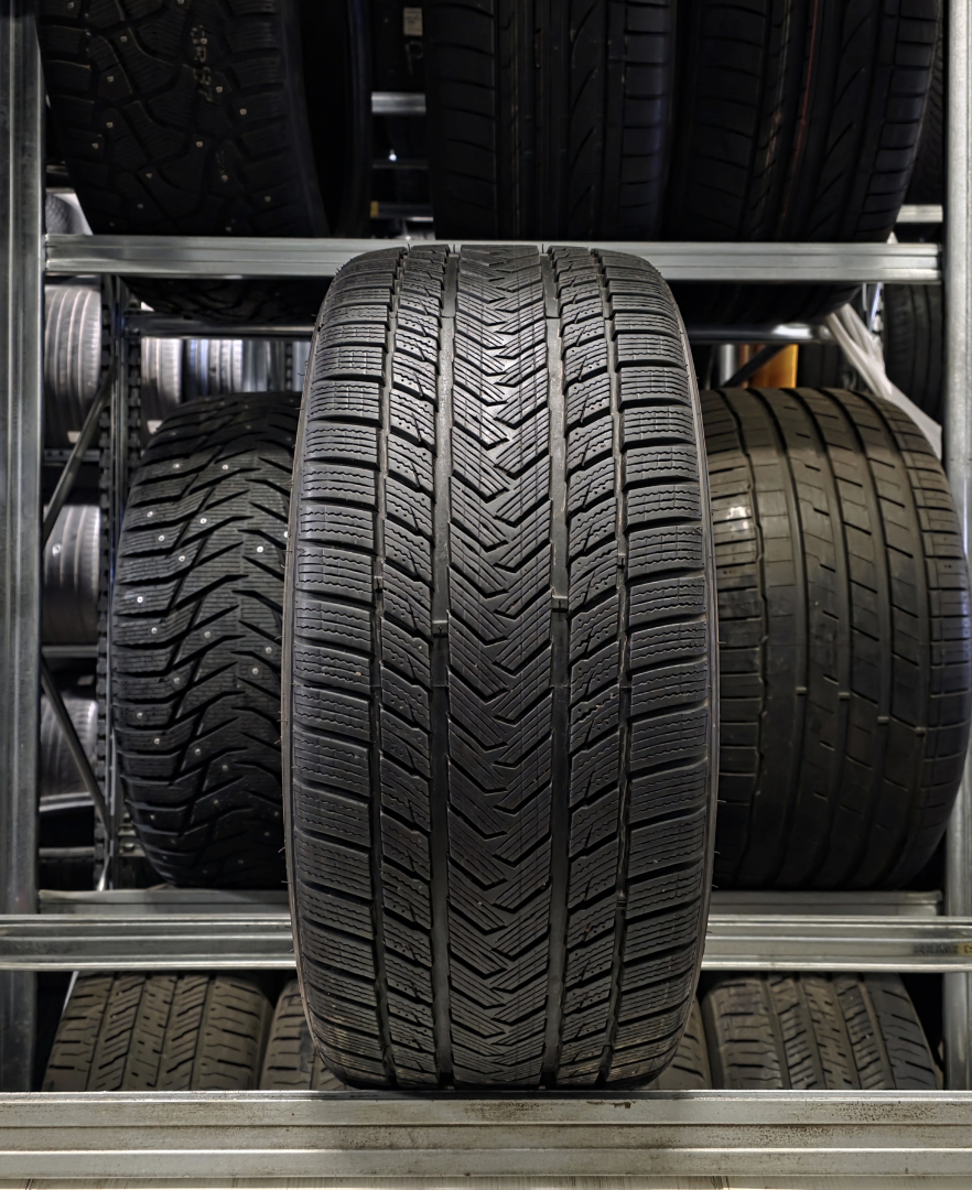 Gripmax SUREGRIP PRO WINTER 245/35R19 93 V
