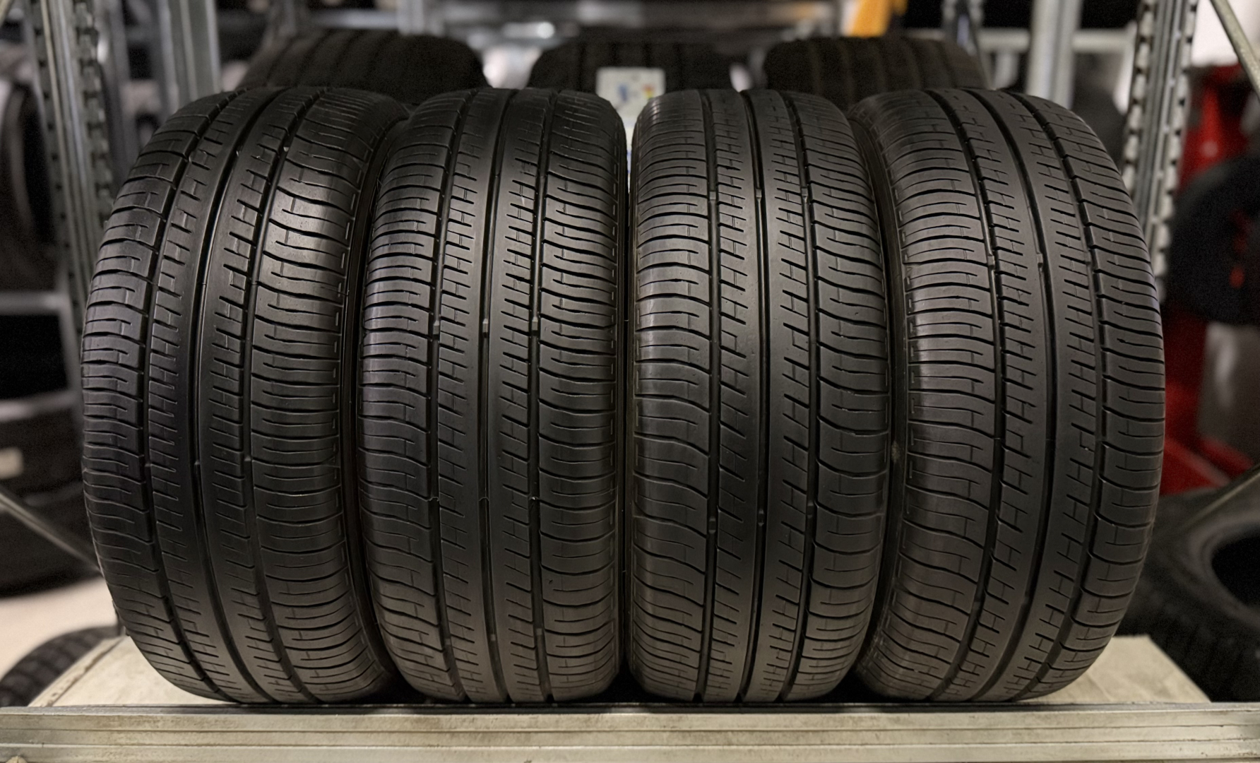 Toyo r27 185/55R15 82 V Suverehvid