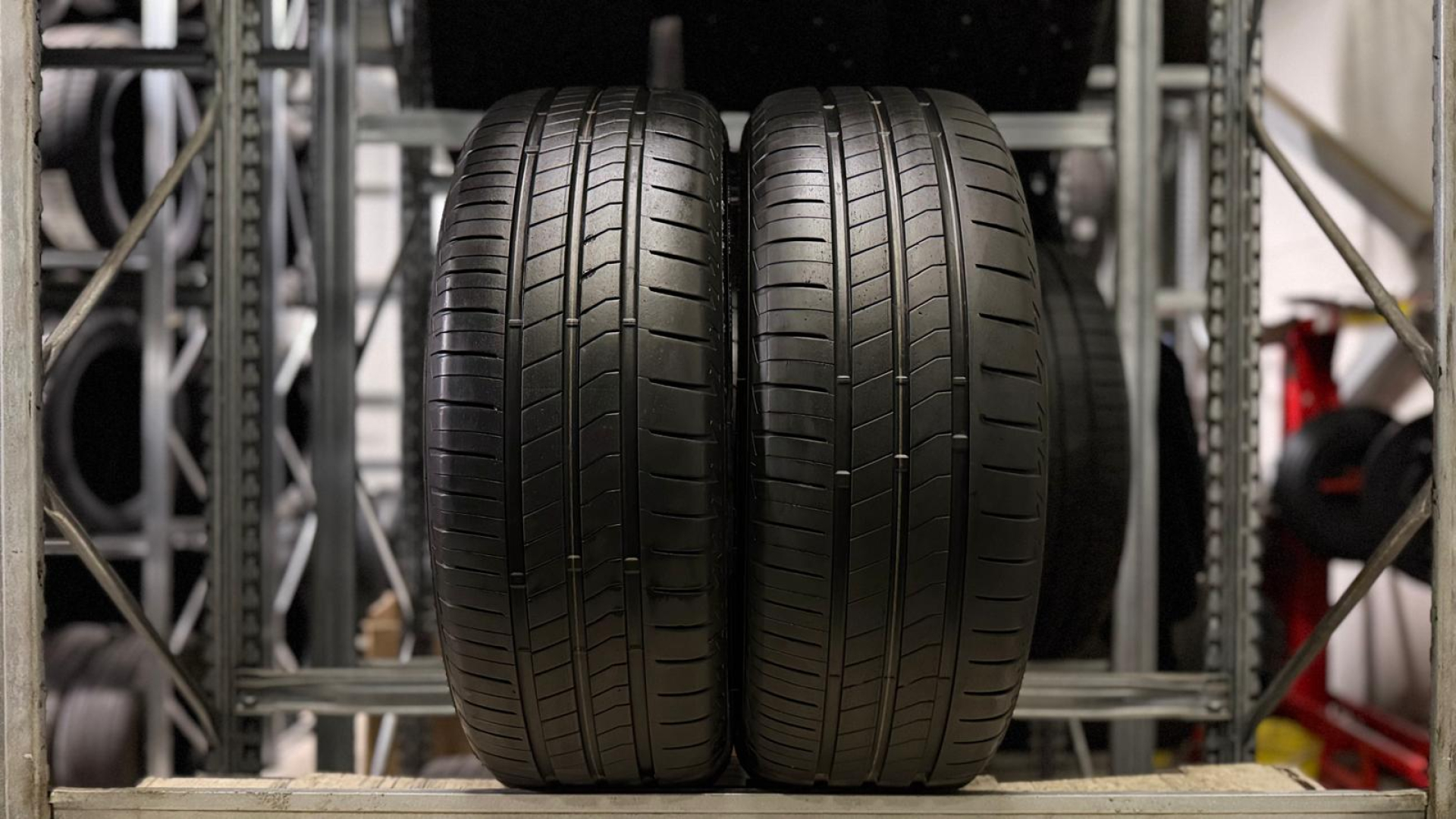 Bridgestone Turanza Eco 225/65R17 102 V Летние шины