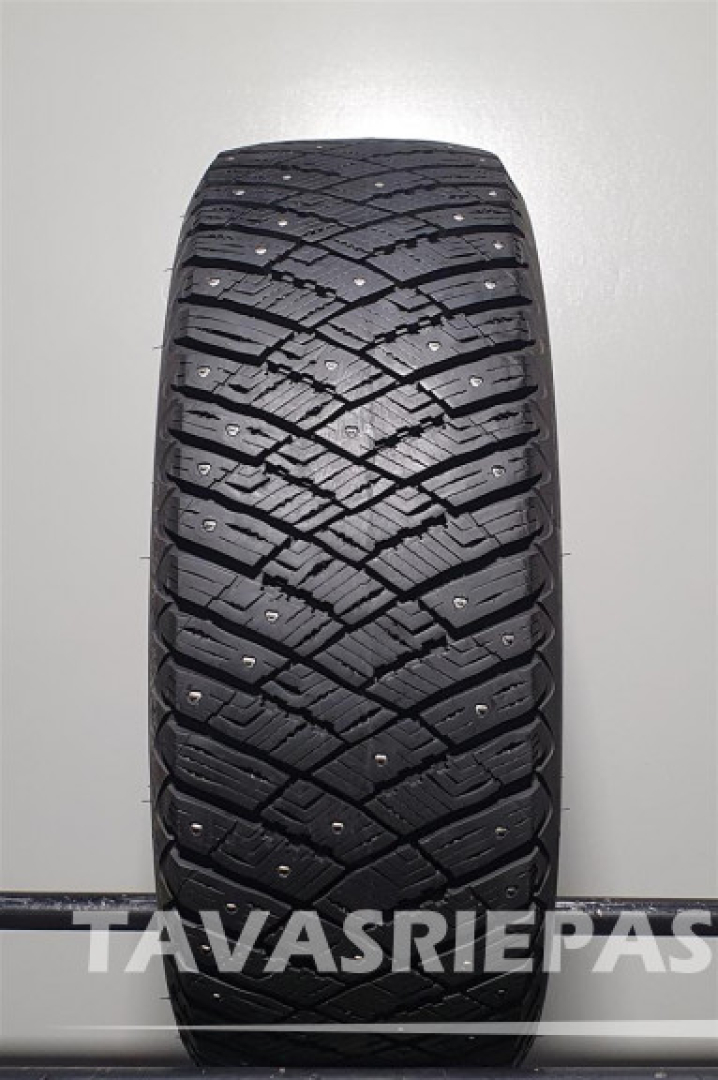 Goodyear UltraGrip Ice Arctic 205/55R16 94 T