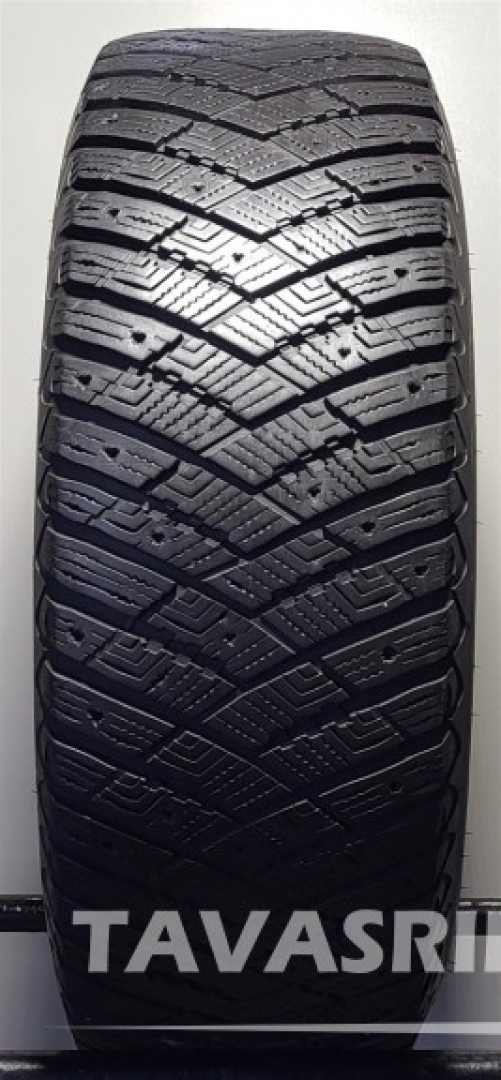 Goodyear UltraGrip Ice Arctic 235/55R18 104 T