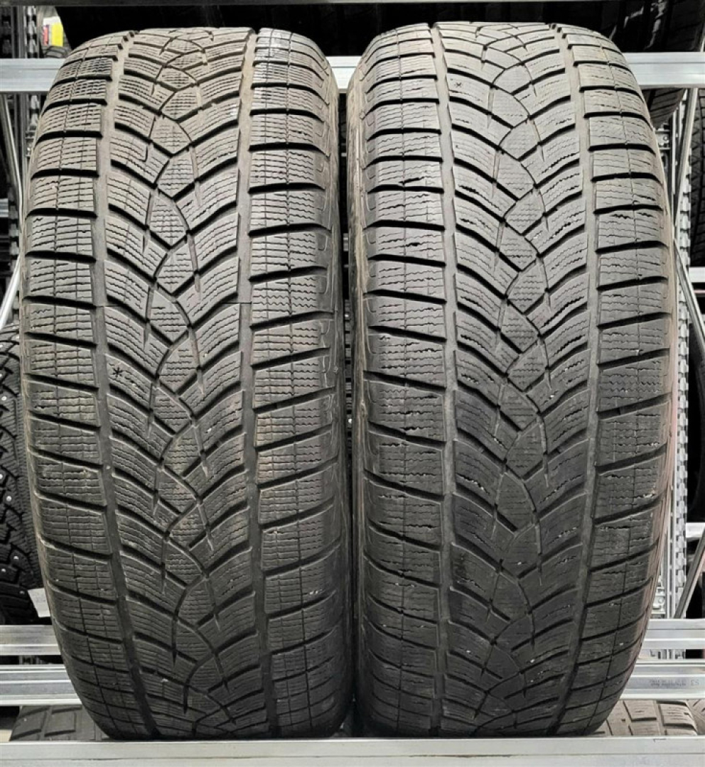 Goodyear UltraGrip Ice SUV GEN-1 255/55R19 111 T Friction tires