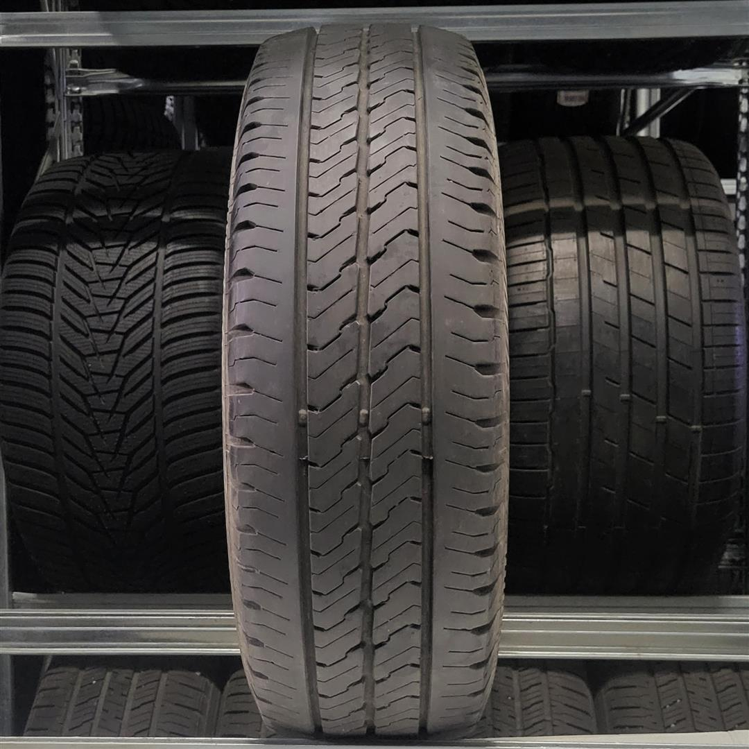 Barum Vanis 3 205/65R16C 107/105 T
