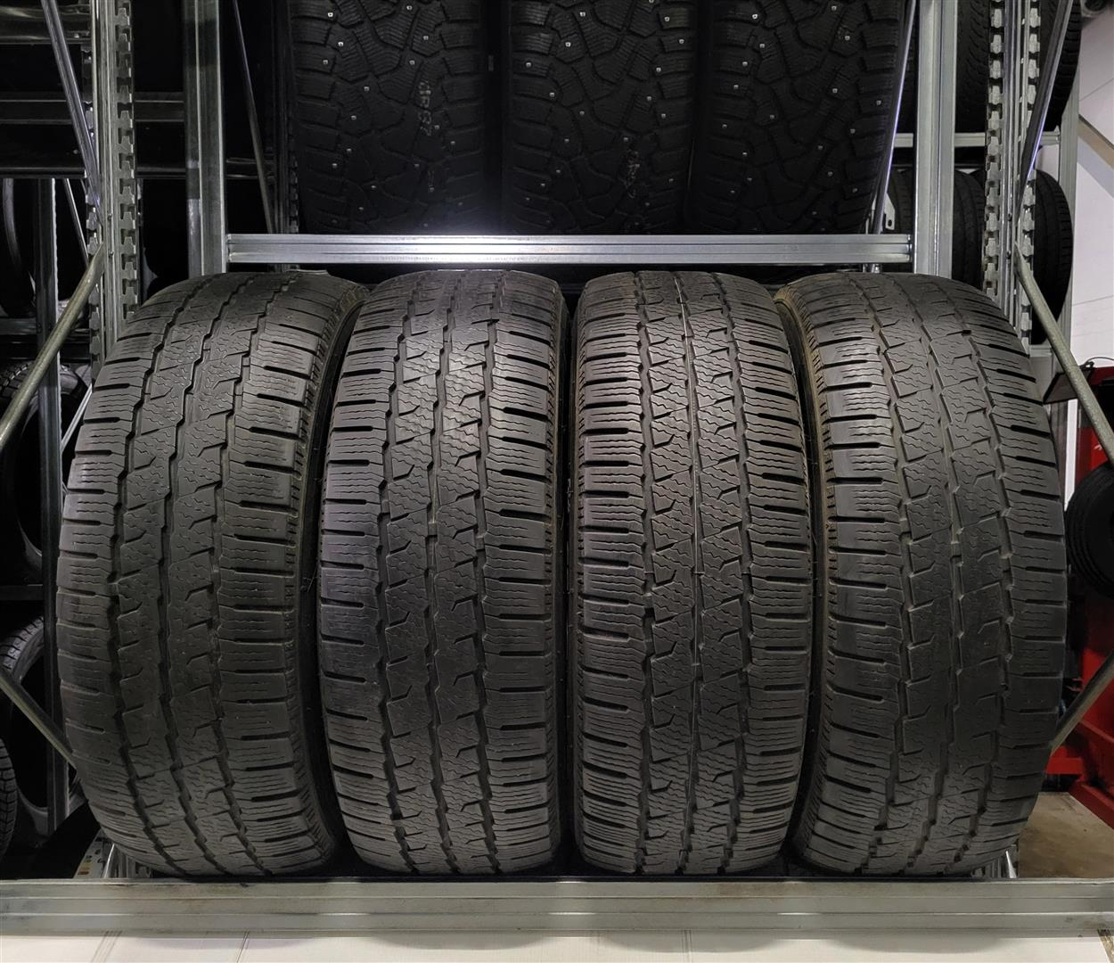 Maxxis Vansmart Snow WL2 215/60R17C 109/107 H