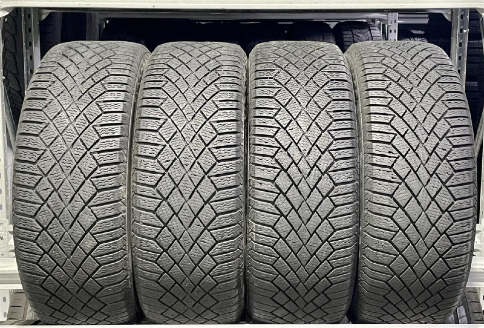 Continental VikingContact 7 195/50R16 88 T Ламельные шины