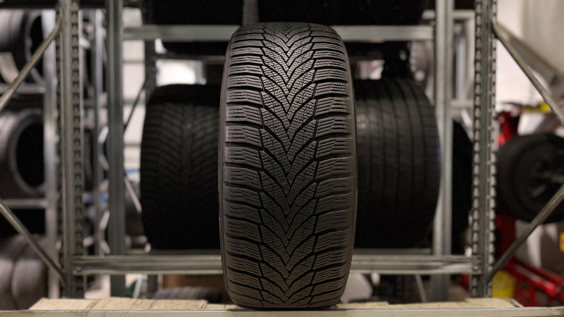 Nexen WinGuard Sport 2 WU7 235/45R18 98 V