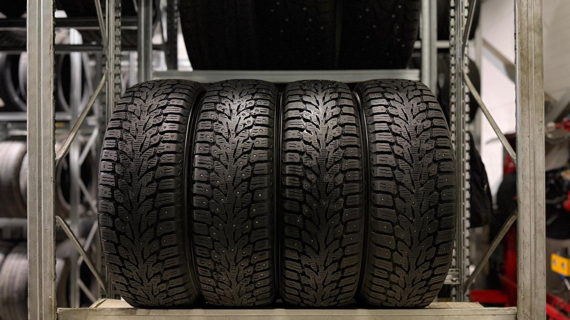 Kumho Winter Craft Ice Wi32 205/60R16 96 T Naastrehvid