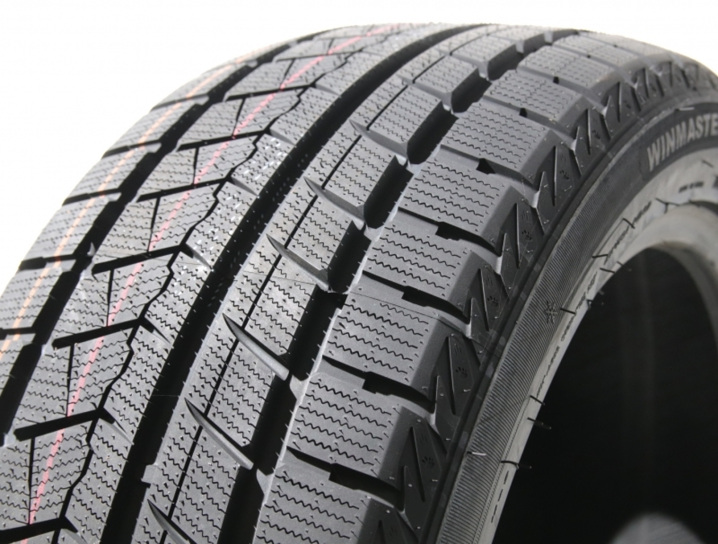 ZMAX Winter GL868 265/60R18 110 T Friction tires
