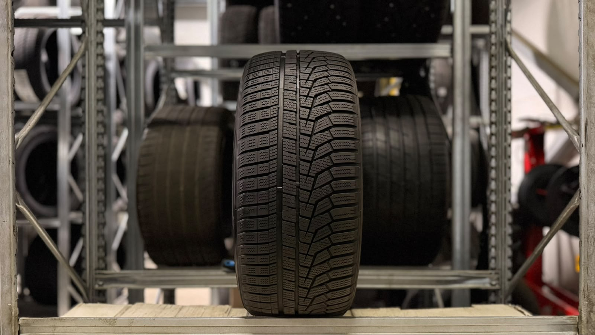 Hankook Winter I Cept Evo2 W320 225/50R17 98 H *