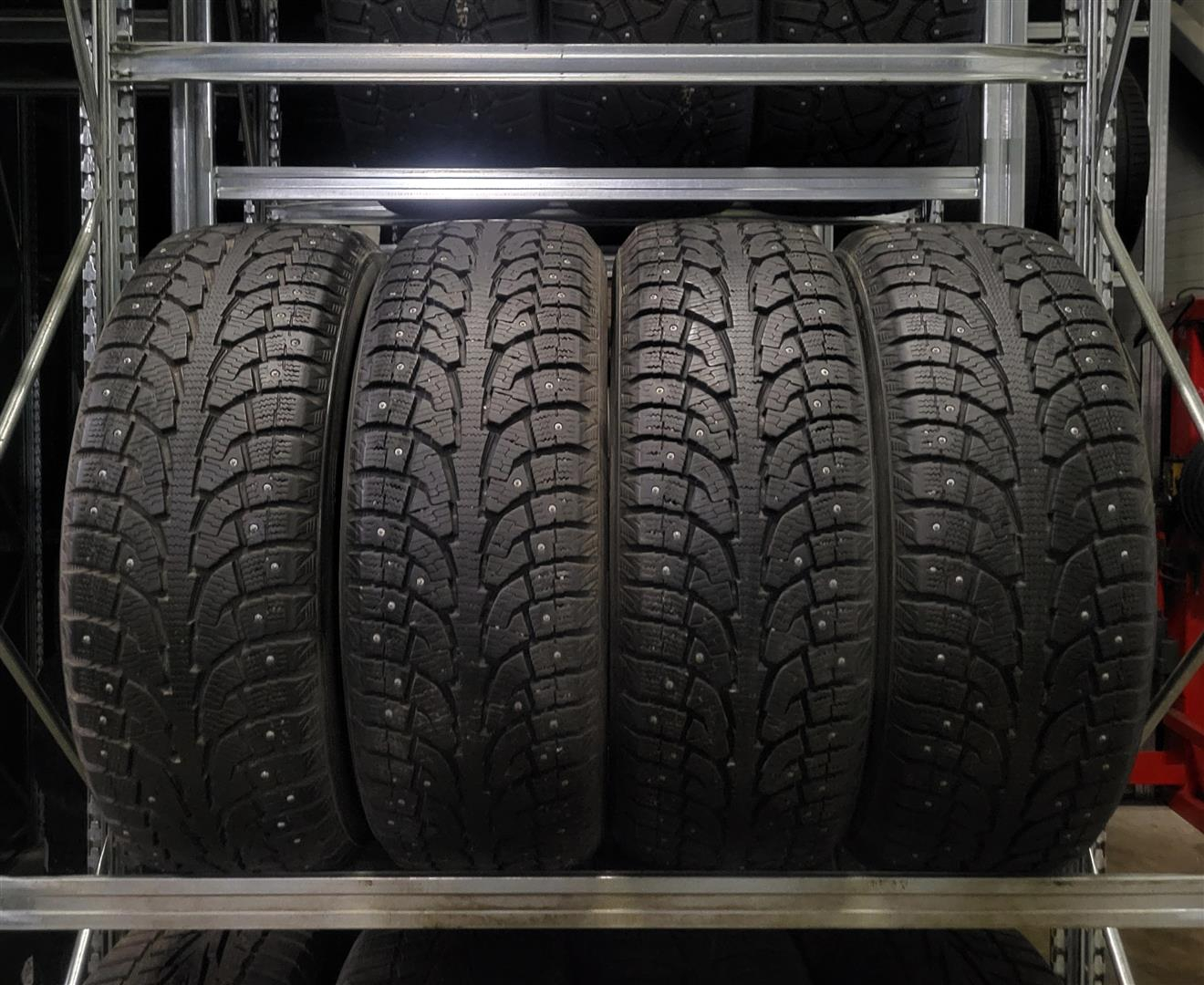 Hankook Winter I Pike RW11 215/55R18 95 T Studded tires