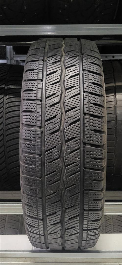 Hankook Winter Icept LV RW12 215/70R15C 109/107 R
