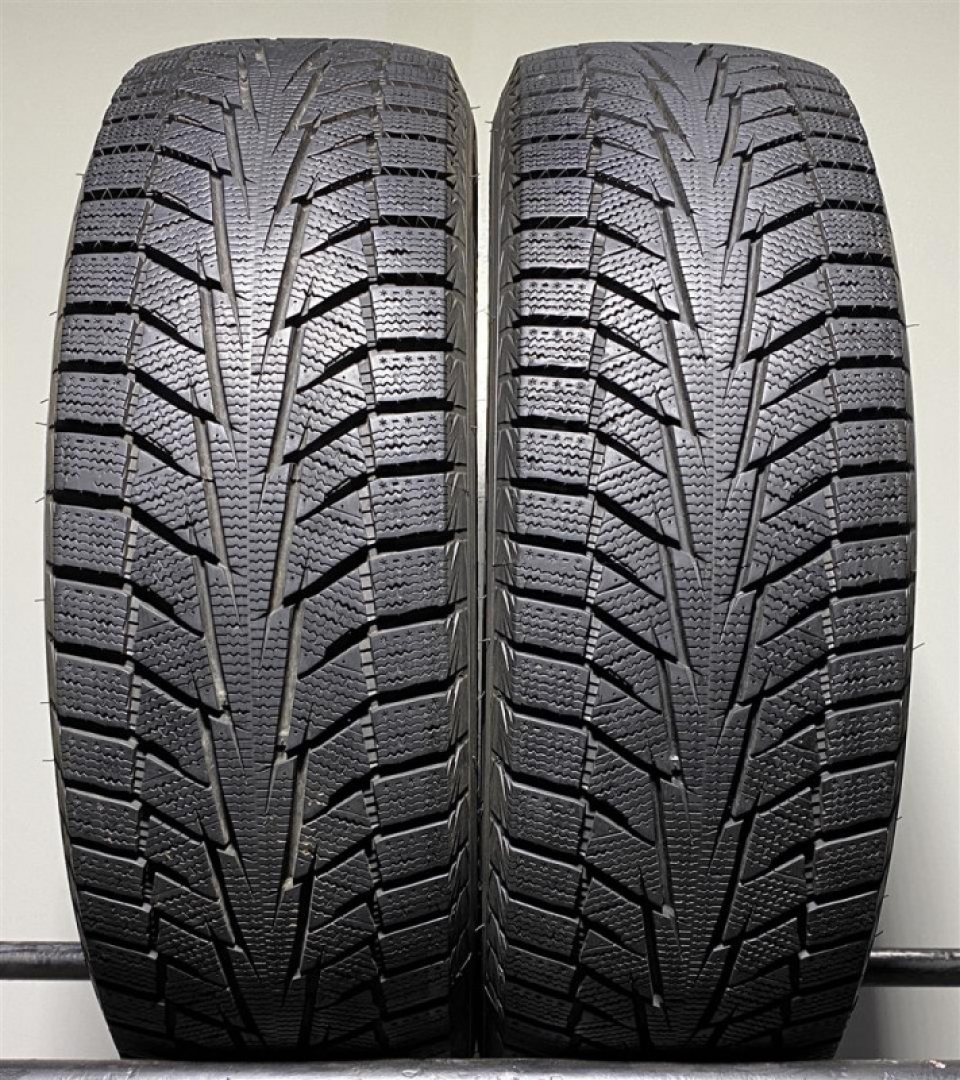 Hankook Winter i*cept X RW10 215/60R17 96 T Ламельные шины
