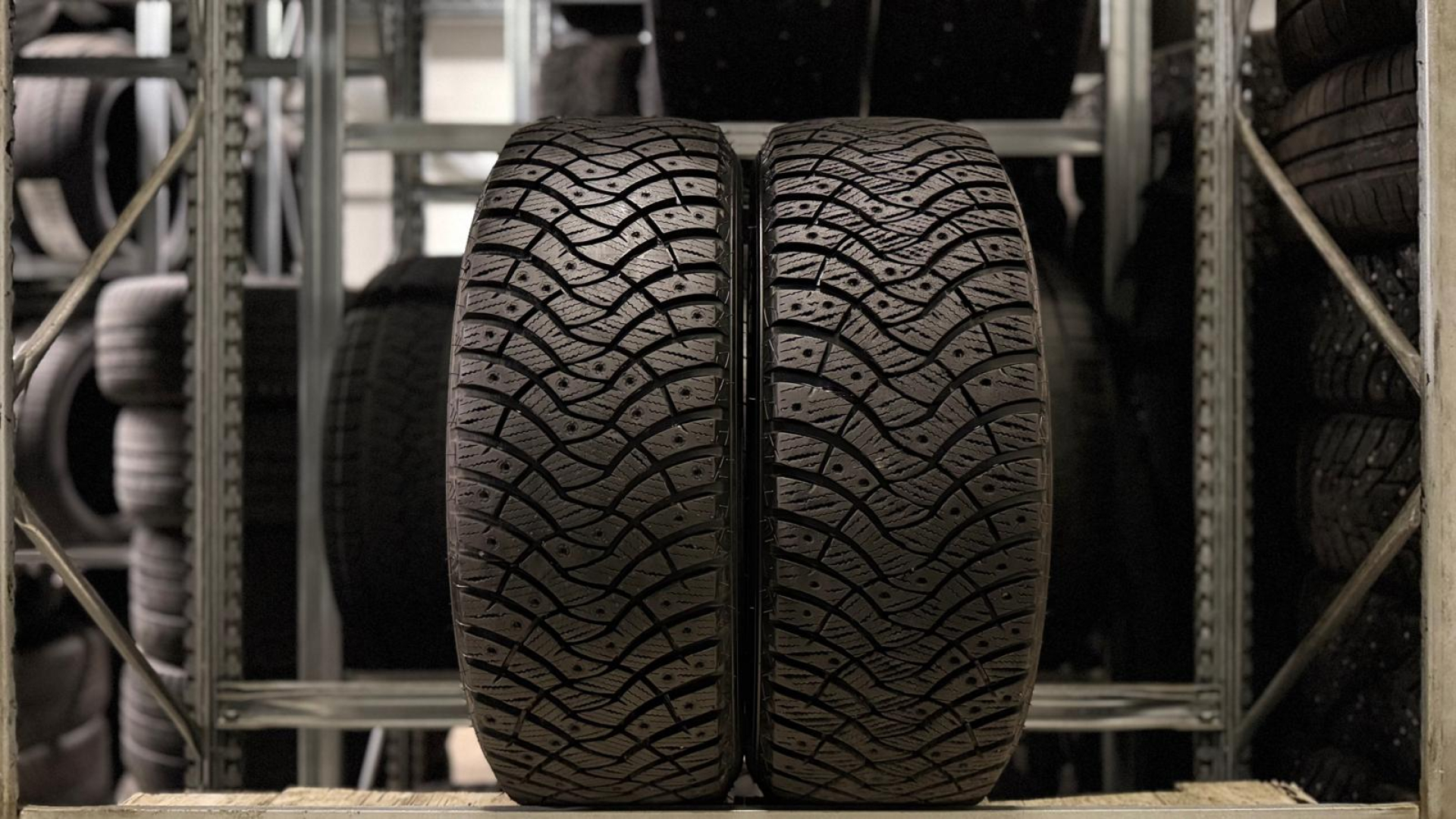 Falken Winter Peak F-ice 1 215/65R16 102 T Ламельные шины