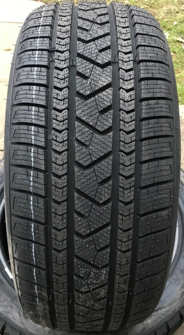TOURADOR WINTER PRO TSU1 275/45R20 110 V Lamellrehvid