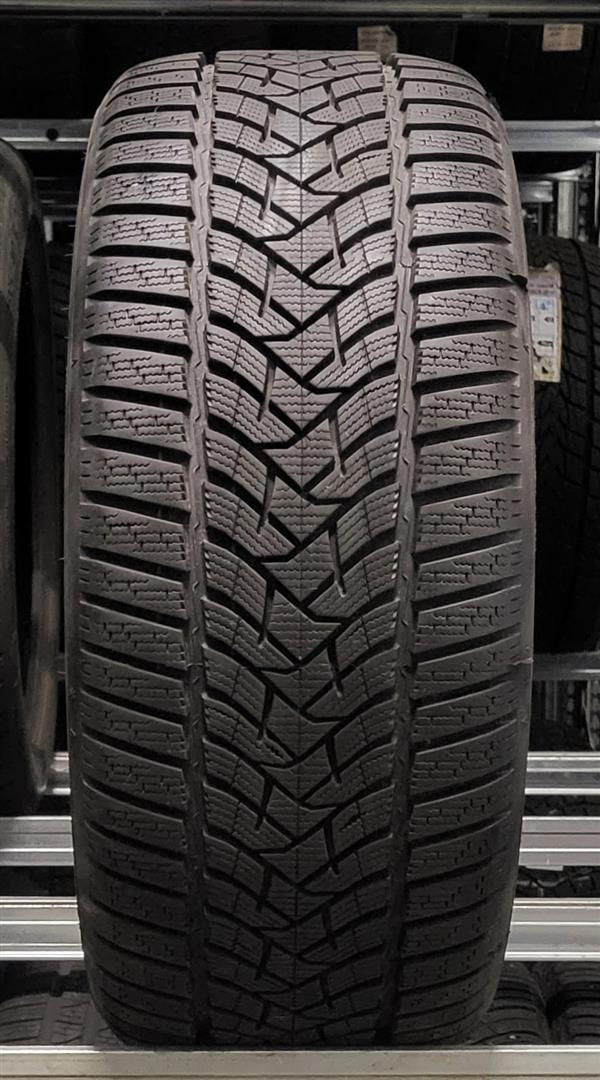 Dunlop Winter Sport 5 245/40R19 98 V