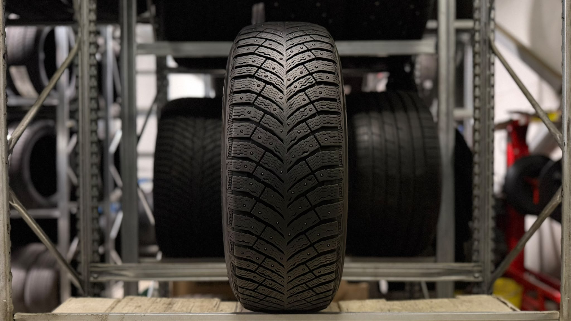 Michelin X-Ice North 4 225/55R18 102 T