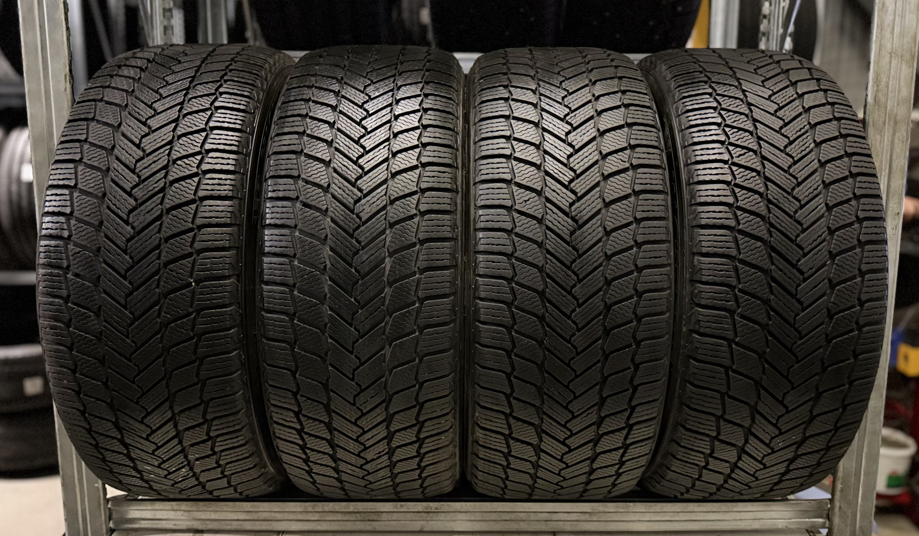 Michelin X-ICE SNOW 275/40R21 107 H Ламельные шины