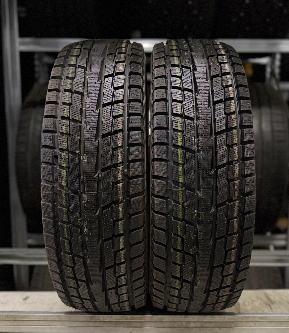 Yokohama GEOLANDAR I/T-S G073 225/70R16 103 Q Friction tires