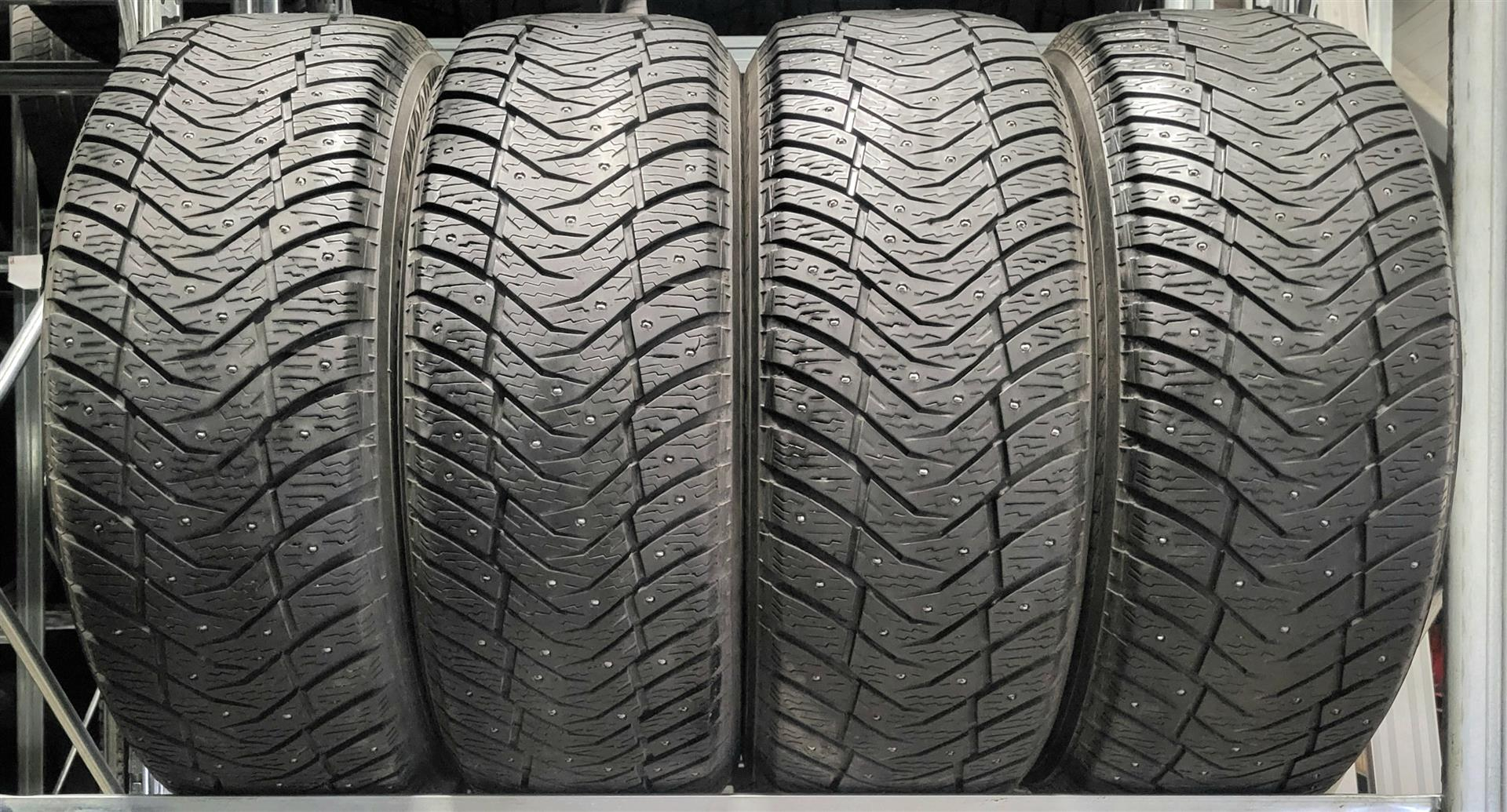 Yokohama Ice Guard Ig65 225/65R17 106 T Шипованные шины