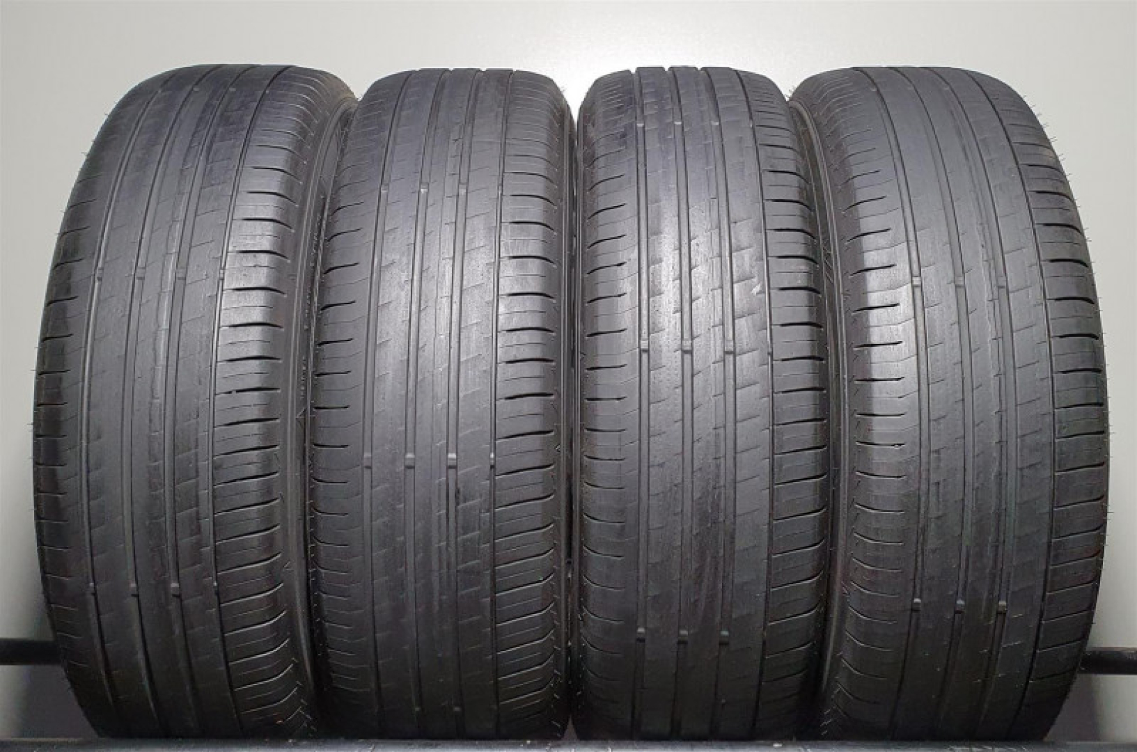 Pirelli ZIEX ZE310 ECORUN 195/65R15 91 H Летние шины