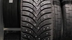 Bridgestone Blizzak Spike 3